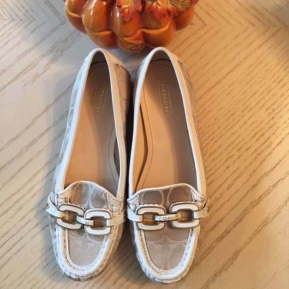 Coach Shoes - Coach Tan & White Flats Size 5.5